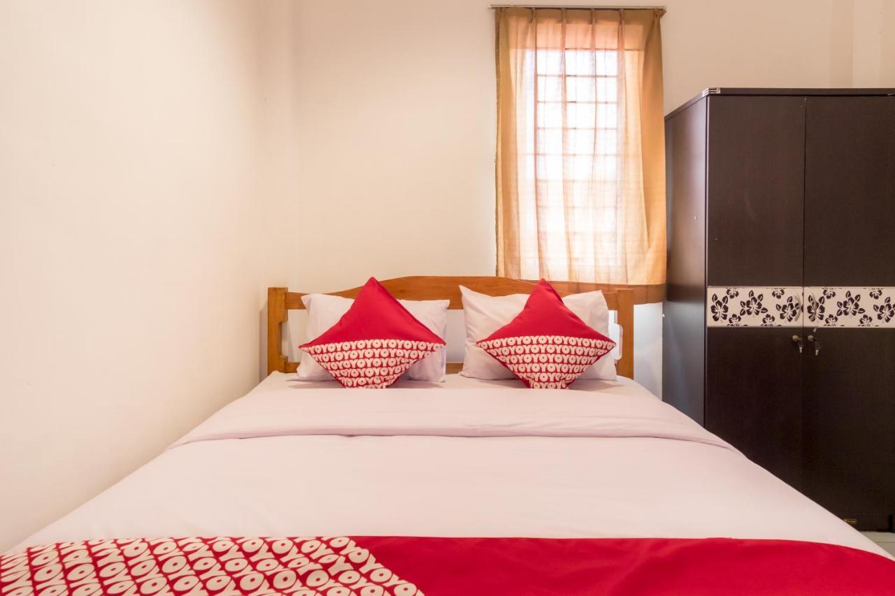 מדאן Oyo 447 Hutasimo Residence מראה חיצוני תמונה