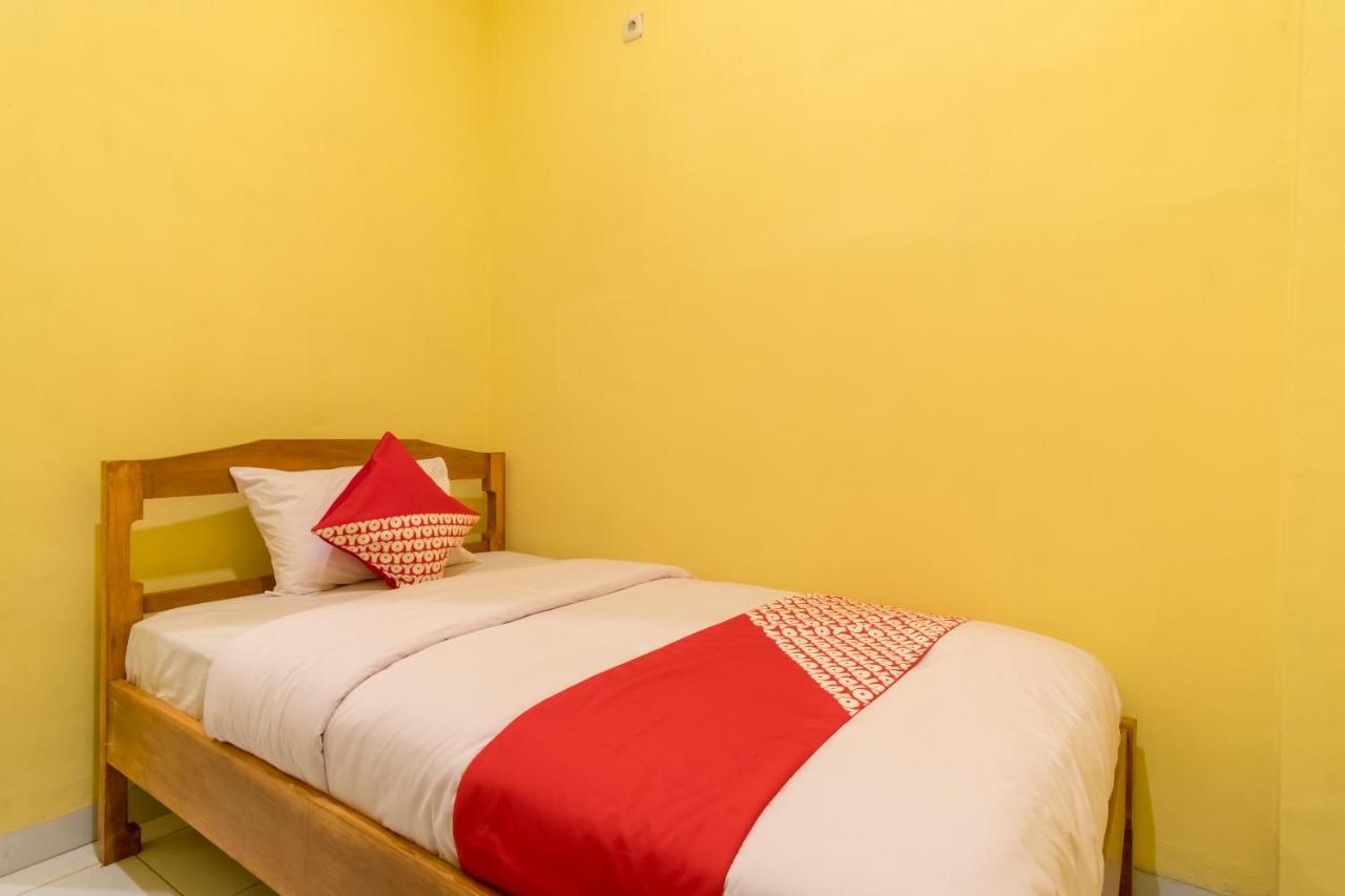 מדאן Oyo 447 Hutasimo Residence מראה חיצוני תמונה