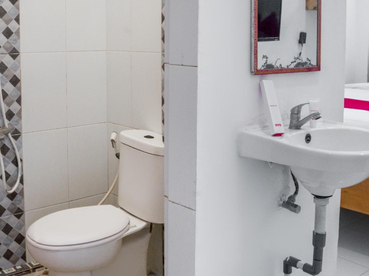 מדאן Oyo 447 Hutasimo Residence מראה חיצוני תמונה