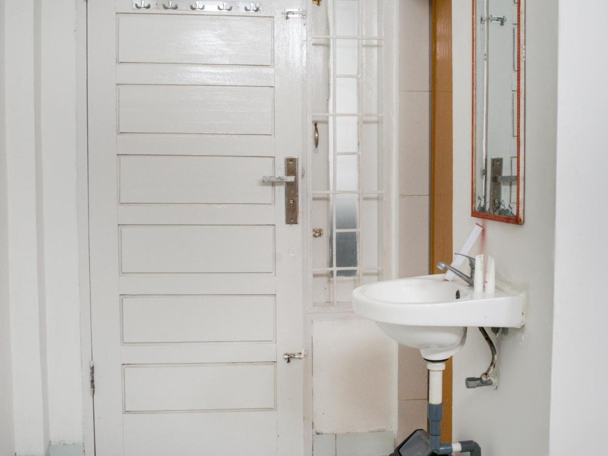 מדאן Oyo 447 Hutasimo Residence מראה חיצוני תמונה